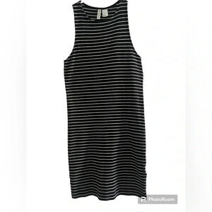 Divided cotton dress